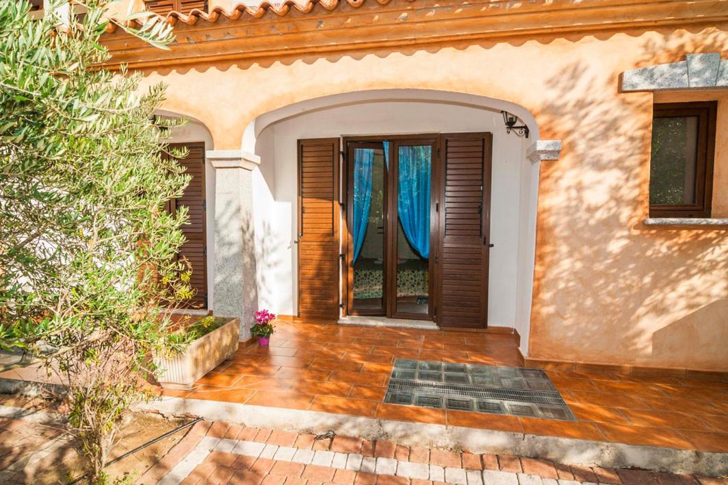 Residence Lu Soli Budoni Affitti エクステリア 写真