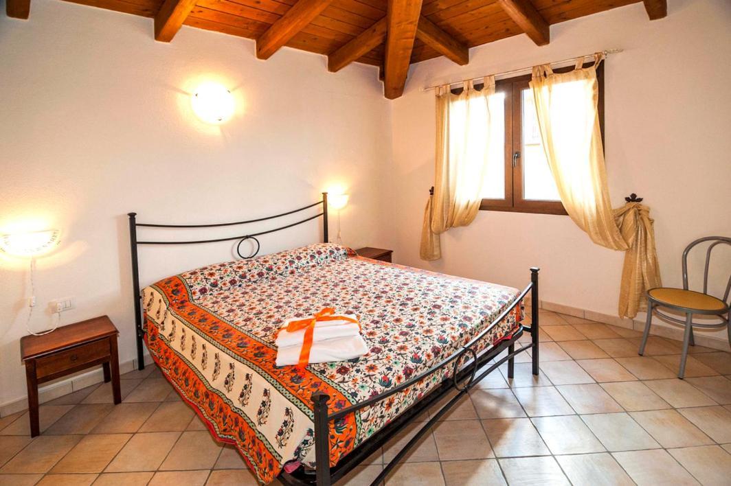 Residence Lu Soli Budoni Affitti エクステリア 写真