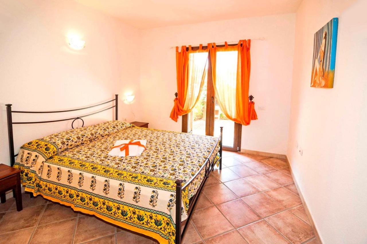 Residence Lu Soli Budoni Affitti エクステリア 写真