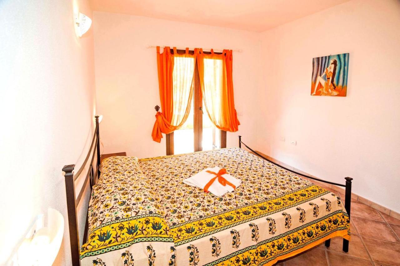Residence Lu Soli Budoni Affitti エクステリア 写真
