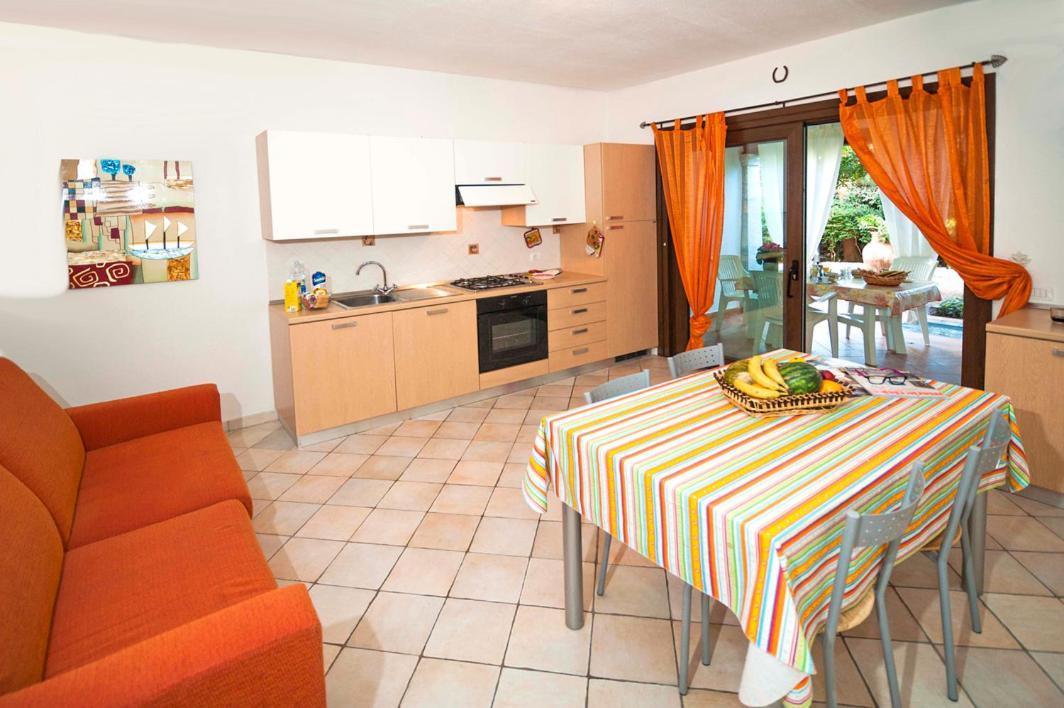 Residence Lu Soli Budoni Affitti エクステリア 写真