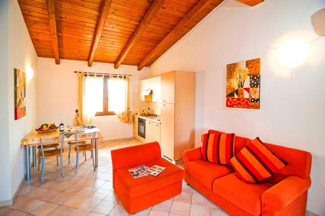 Residence Lu Soli Budoni Affitti エクステリア 写真