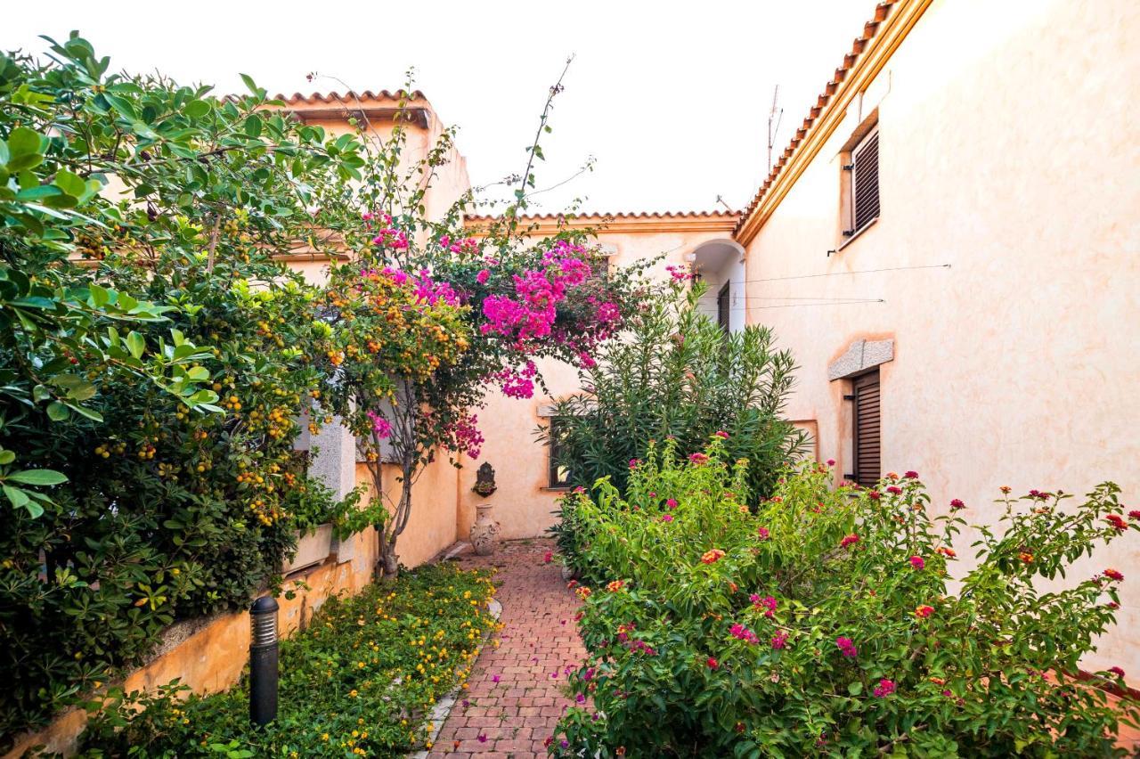 Residence Lu Soli Budoni Affitti エクステリア 写真